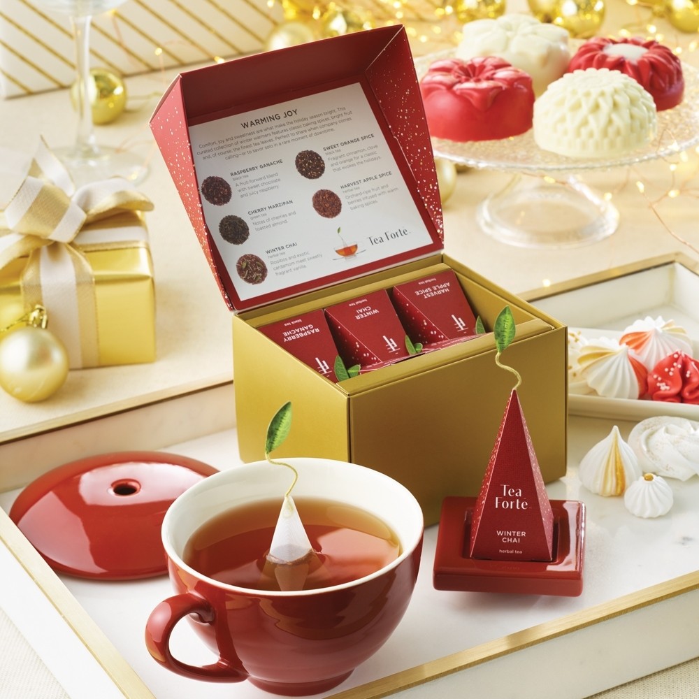 Pachet cadou cu ceai si accesorii ceai  Warming Joy gift set