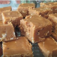 Caramele englezesti Fudge cu rom si ghimbir Buttermilk 100g